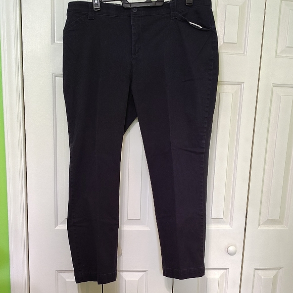 Lee Women's Dark Cropped Trousers - Picture 1 of 4